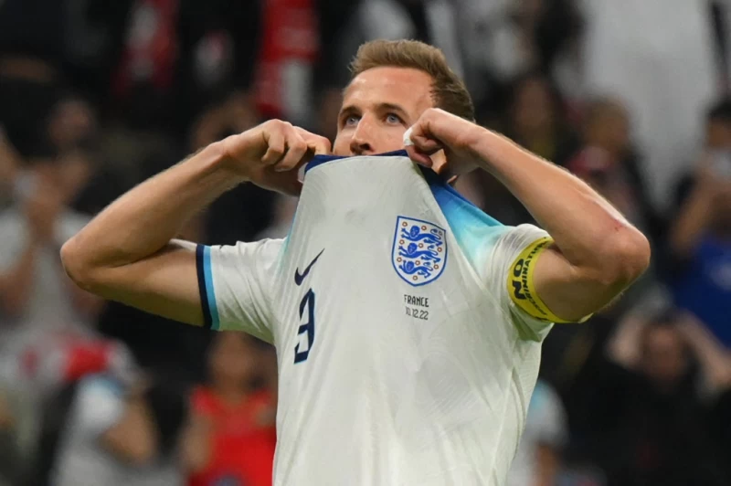 英格蘭陣中頭號球星凱恩（Harry Kane）追上魯尼。法新社