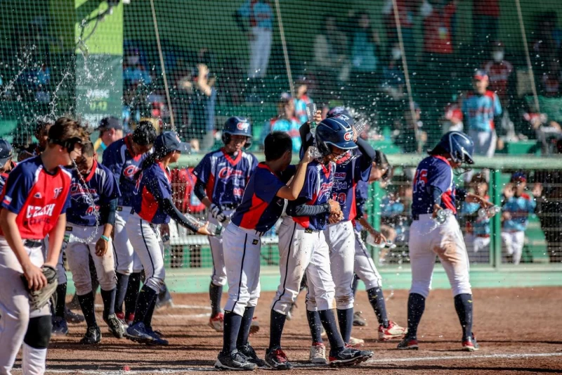 中華隊慶祝封王。（中華壘協提供） 