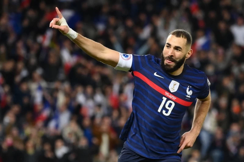 據傳今年金球獎(Ballon d'Or)得主本澤馬(Karim Benzema)可望歸隊。法新社
