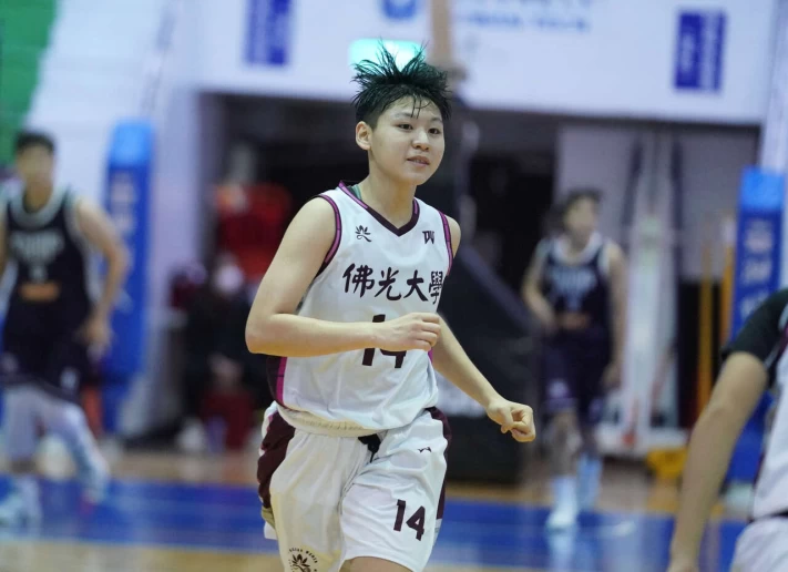 佛光大學陳佩伊10分12籃板。大會提供