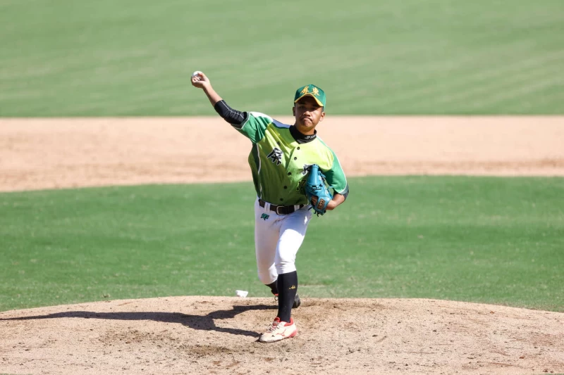 高岳翔後援4.2局無失分奪勝投。大會提供
