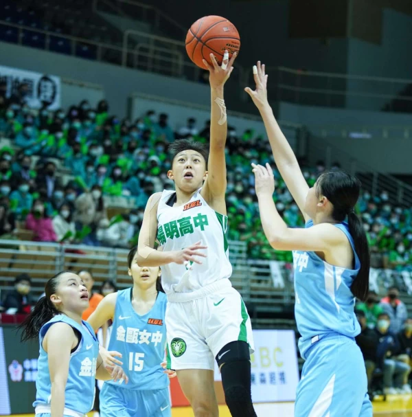 最強女高中生陽明張聿嵐3度準大三元。資料照片