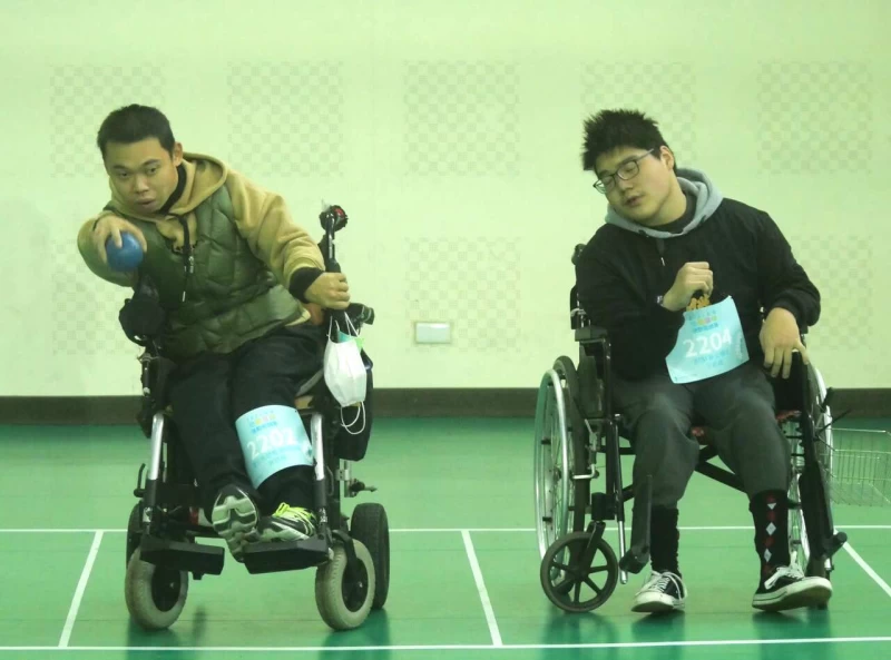 BC2男子組林哲揚左奪冠。大會提供