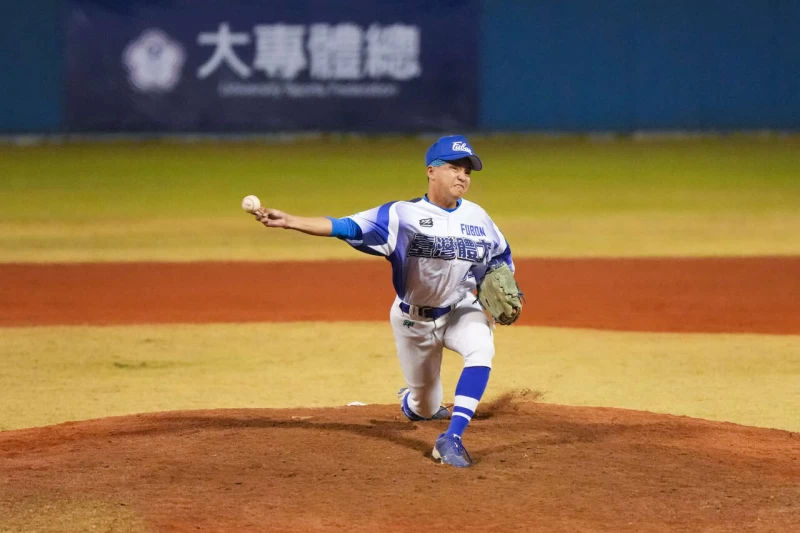 蔣鎮宇低肩側投。大會提供