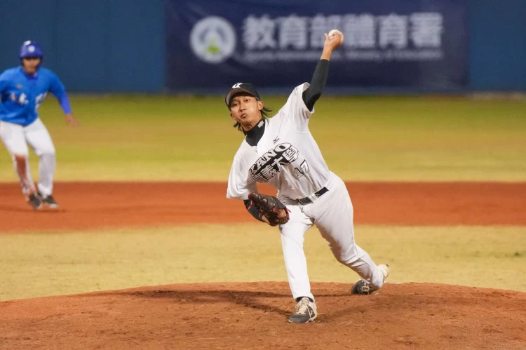 嘉義大學宋明憲9局無四死球完封勝。大會提供