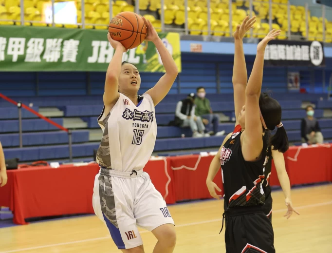 永仁2連勝陽明奇兵林宇榛跳投。大會提供