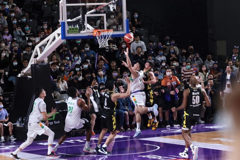 朱雲豪關鍵上籃 攻城獅斬斷新北國王連勝。官方提供
