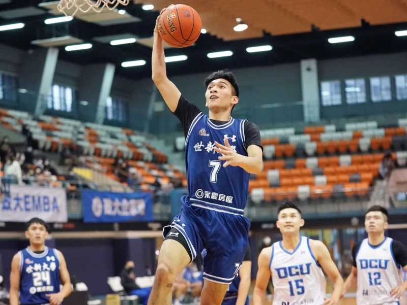 世新大學張俊生16分7籃板4抄截。大會提供