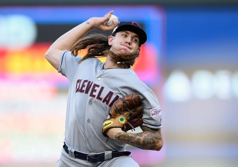 右投克萊文傑(Mike Clevinger)被控長期家暴。法新社