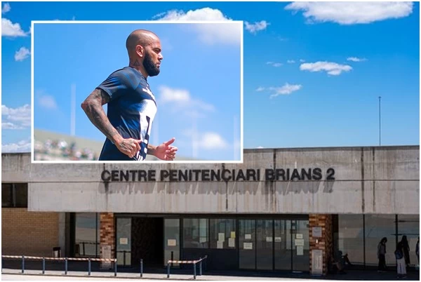 39歲巴西世足賽國腳阿爾維斯(Dani Alves)現在只能在獄中踢球。合成照片