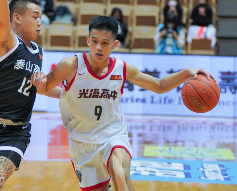 光復林恩宇18分11籃板雙十。大會提供