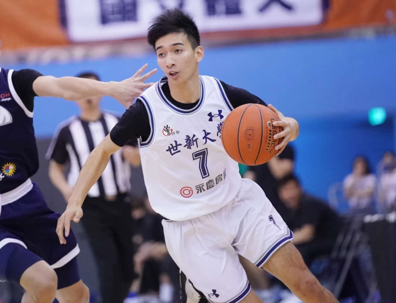 世新大學張俊生28分三分球5投中5。大會提供