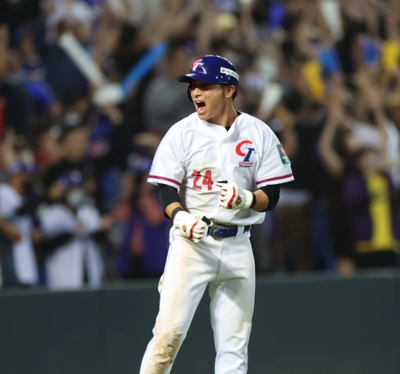 陳傑憲7局上壘記者李天助攝