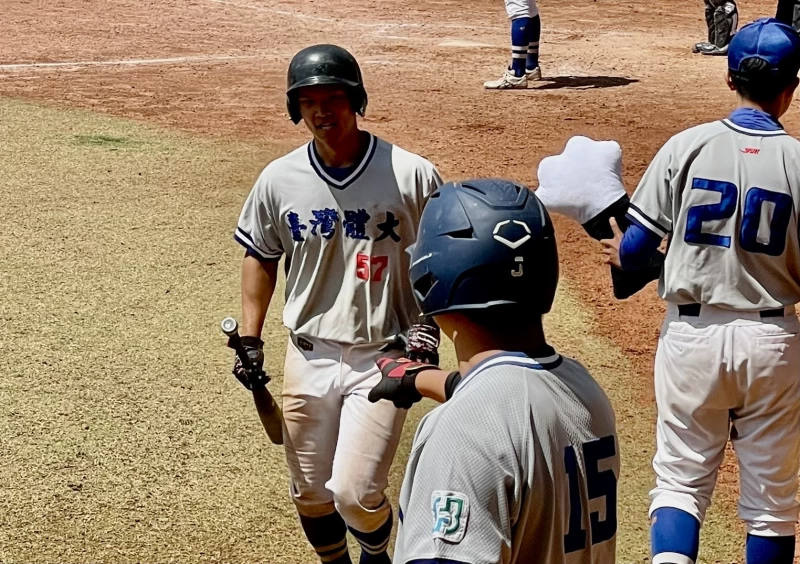 台體楊凱勝3安猛打賞。吳敏欣攝