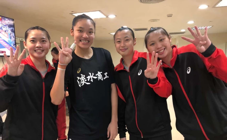 淡商四連霸的七賢幫郭雅玉(左起）、蕭豫玟、楊幸恩和蔡菀娗。大會提供