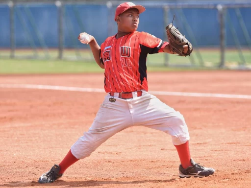 陳韋恩先發5局無關勝負。台灣世界少棒聯盟提供