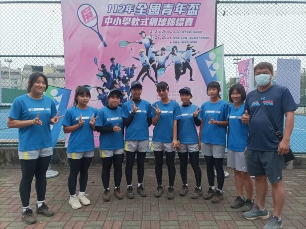 大道國中女網隊旗開得勝。姚瑞宸攝