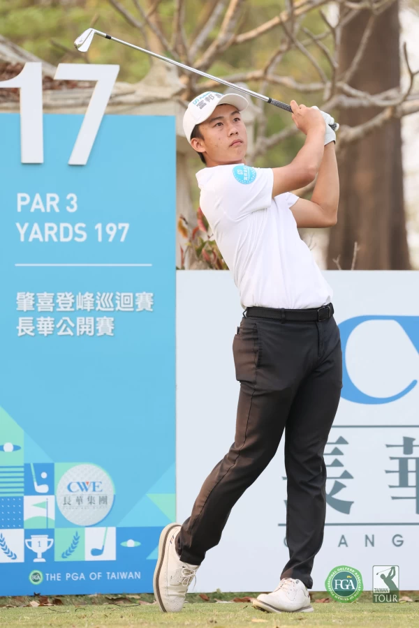 第一回合業餘選手陳季群以70桿 暫列業餘第一。官方提供