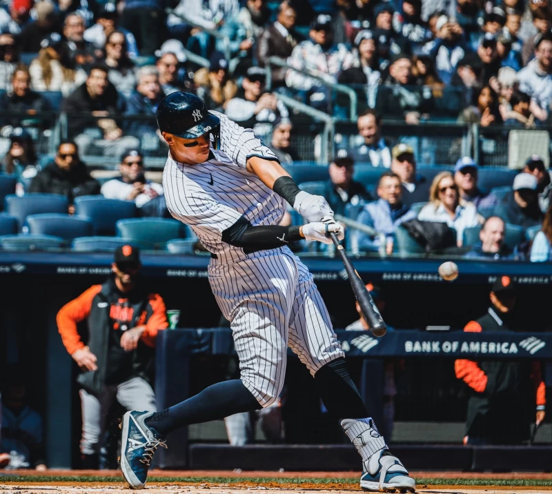 「法官」賈吉(Aaron Judge)開幕戰打出全壘打。摘自洋其基推特