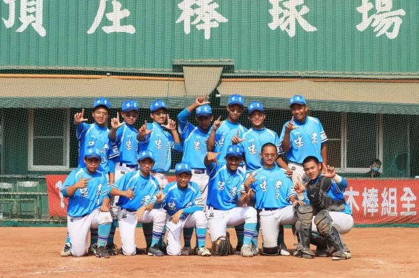 高雄市代表隊戰力整齊。忠孝國中提供