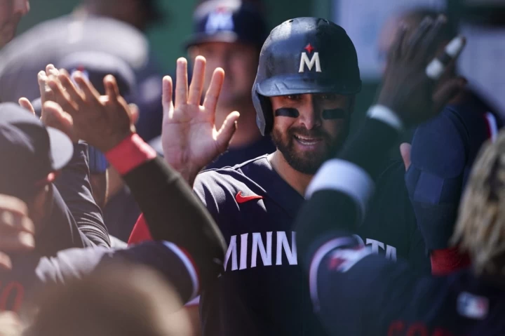 蓋洛（Joey Gallo）甩低潮夯雙響砲。法新社