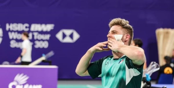 法國36歲球員萊韋德茲(Brice Leverdez)宣布退休。摘自推特