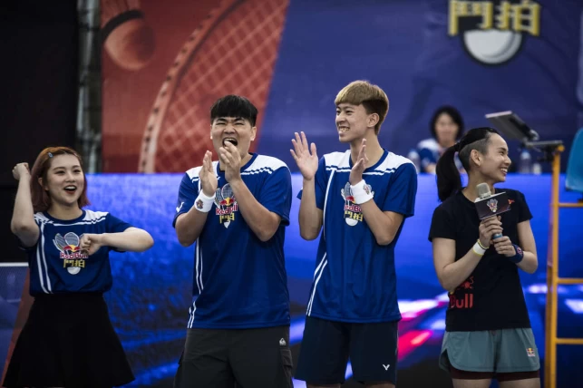 戴資穎小隊由Red Bull運動員戴資穎、YouTuber蔡哥、羽球新星郭冠麟組成,而YouTuber焦凡凡則是專屬啦啦隊。官方提供