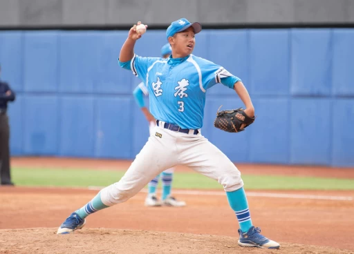 姜晉堯中繼3局奪勝投。台灣世界少棒聯盟提供