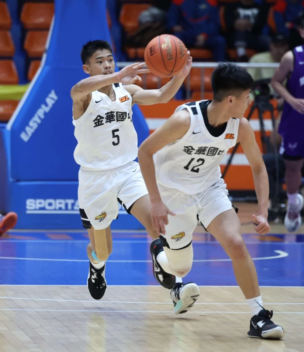 金華連霸教練吳正杰帶過的最好控衛幸宇勝堪稱另類MVP。大會提供