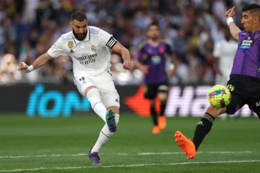 皇馬頭號射手本澤馬(Karim Benzema)更是在上星期演出背靠背帽子戲法,狀態正火爆。法新社