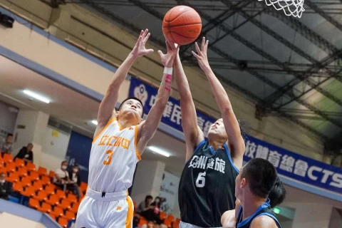 立仁杜孝恩左決勝期飆進三分球 。大會提供