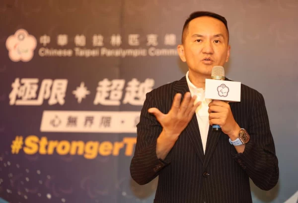 愛爾麗醫療集團總裁常如山過去和現在都是體育好手。李天助攝