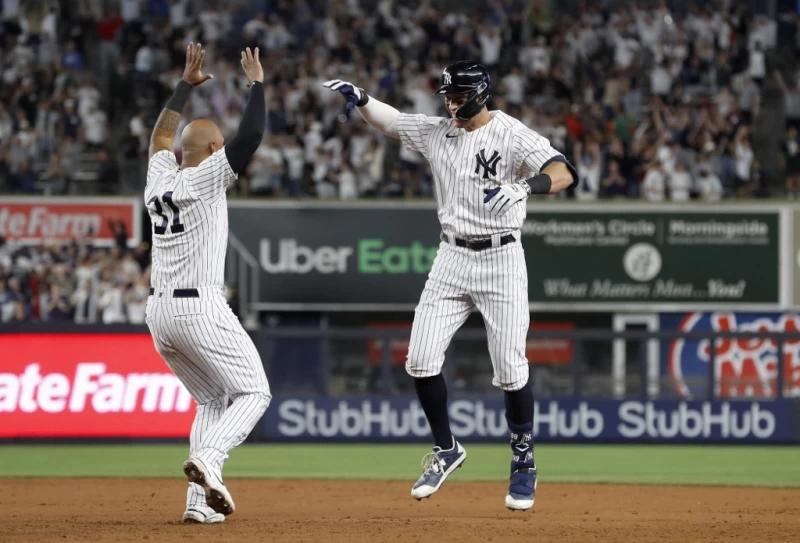 新洋基隊長賈吉(Aaron Judge)在首局就沒收大谷翔平一發中外野方向全壘打。法新社