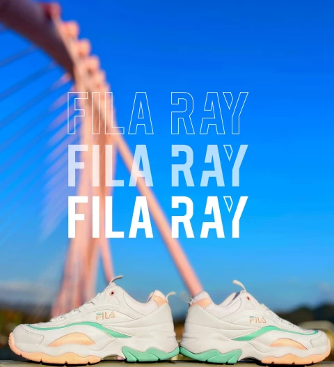 母親節紀念款FILA RAY。官方提供