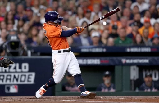 休士頓太空人球星「阿土伯」奧圖維(Jose Altuve)的住處,近日傳出被3名竊賊闖空門。法新社