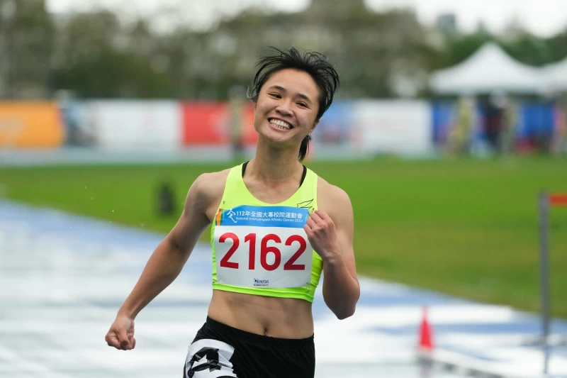 國體大鄭歆瑩女子100公尺奪金。大會提供