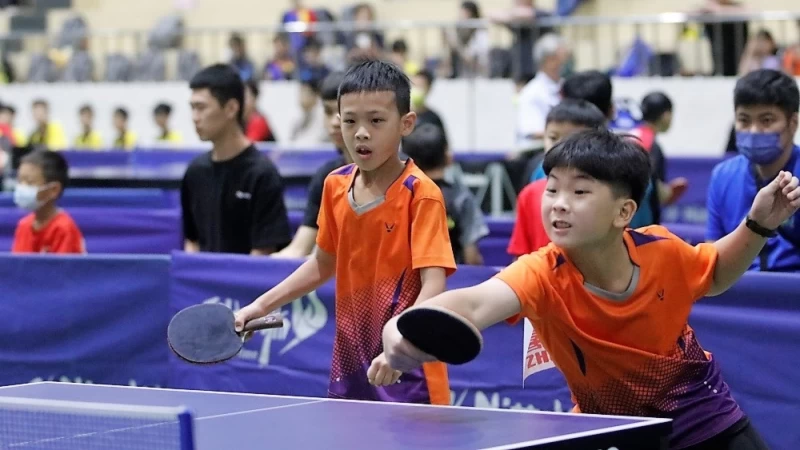 雲林文昌紅隊林子懷/曾薪銘在雙打賽中以3:2險勝對手,取得第1點勝利。姚瑞宸攝