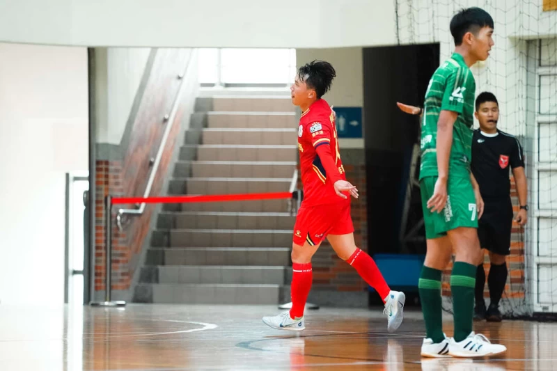 ytfc隊長唐偉泰進球後忘情慶祝。足協提供