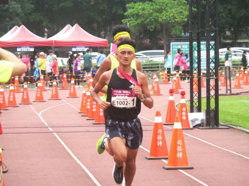 公開競技99歲男子組國立體大內戰。大會提供
