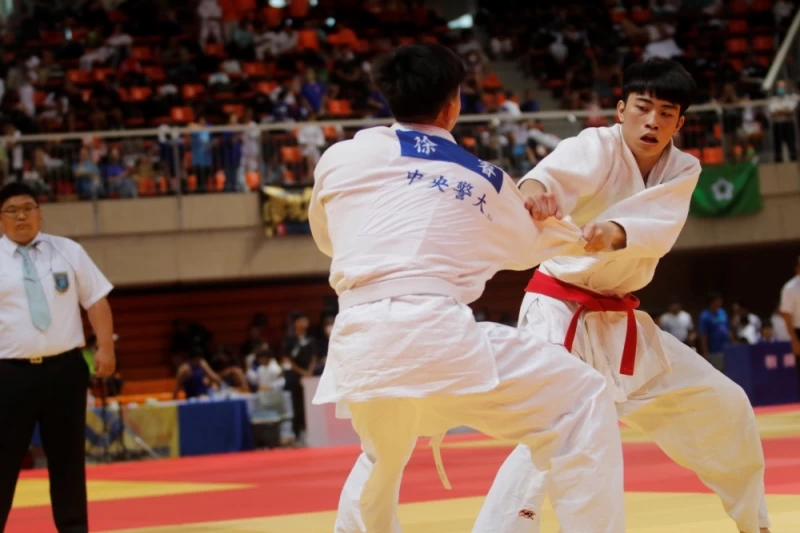 A隊陳泊伸VS.勝B隊徐睿。姚瑞宸攝