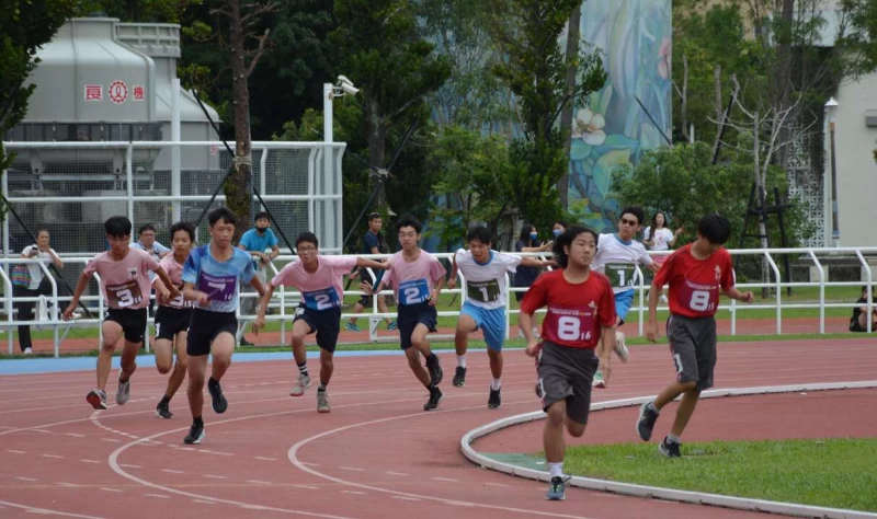 精采激烈賽事過程許多選手展現拚勁。大會提供
