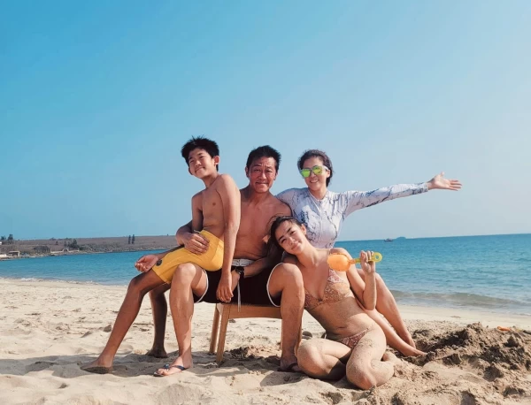 kimberly陳美彤全家至澎湖旅行。starfish星予公關提供
