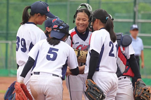 中華U15一天三戰全奪勝。(圖:顏如玉攝)