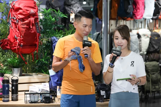 ispo代言人極地超級馬拉松運動員陳彥博分享除了賽事裝備之外,在日常訓練與生活穿搭上ispo也是首選。官方提供
