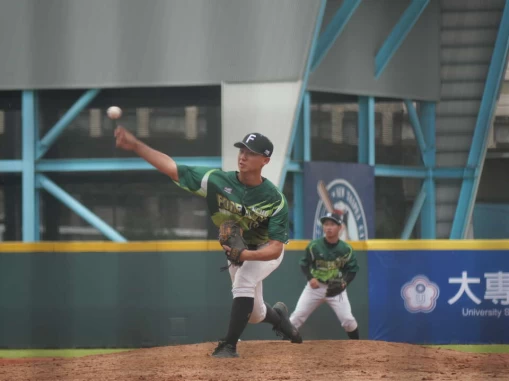 賴彥宗完投7局奪勝。吳敏欣攝