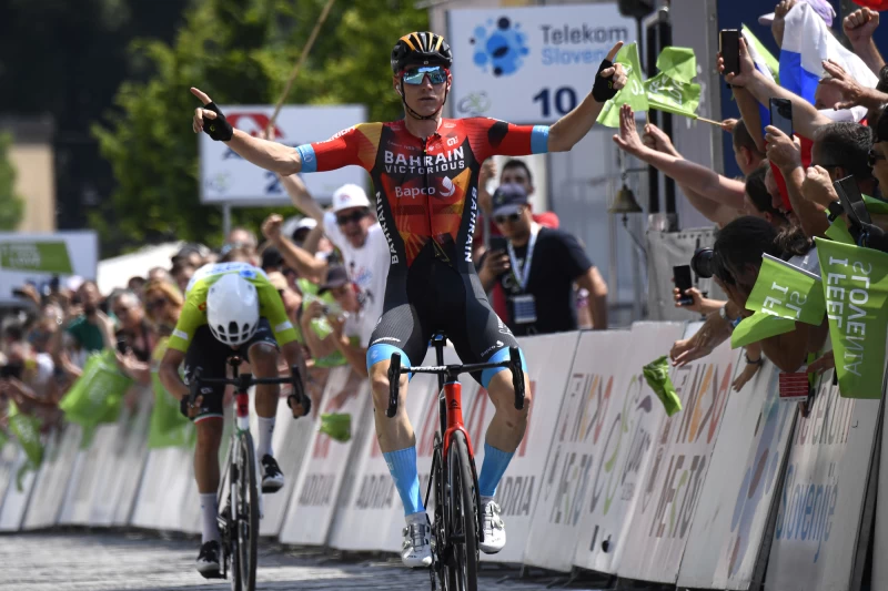 終點線上擊退強敵扎納莫霍里奇拿下第5站冠軍。Sprint Cycling提供