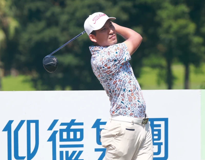 仰德挑戰賽第一回合彭弘瑾71桿 1暫並列第二。鍾豐榮攝影