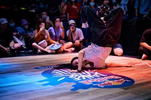2023年red bull dance your style以全新的街舞競賽概念集結了各式舞風的佼佼者,登場現場保證精彩好看。官方提供