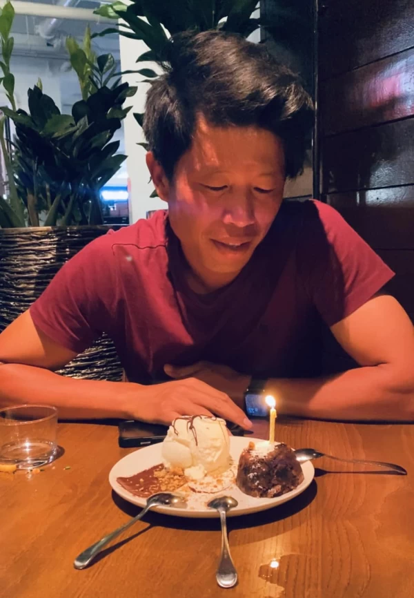 謝淑薇拼溫網女單,大哥謝政瀛飛奔至英國助陣。摘自謝淑薇臉書