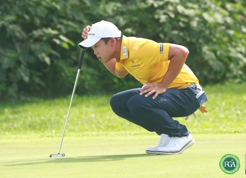 第三回合李玠柏打出68桿以 -13暫並列第三。鍾豐榮攝影